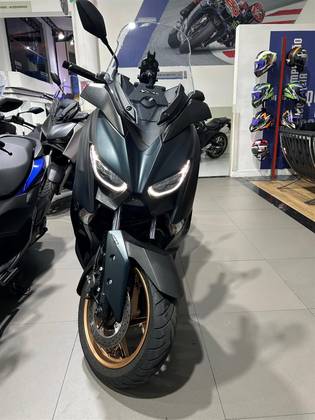 YAMAHA XMAX ABS YAMAHA XMAX ABS